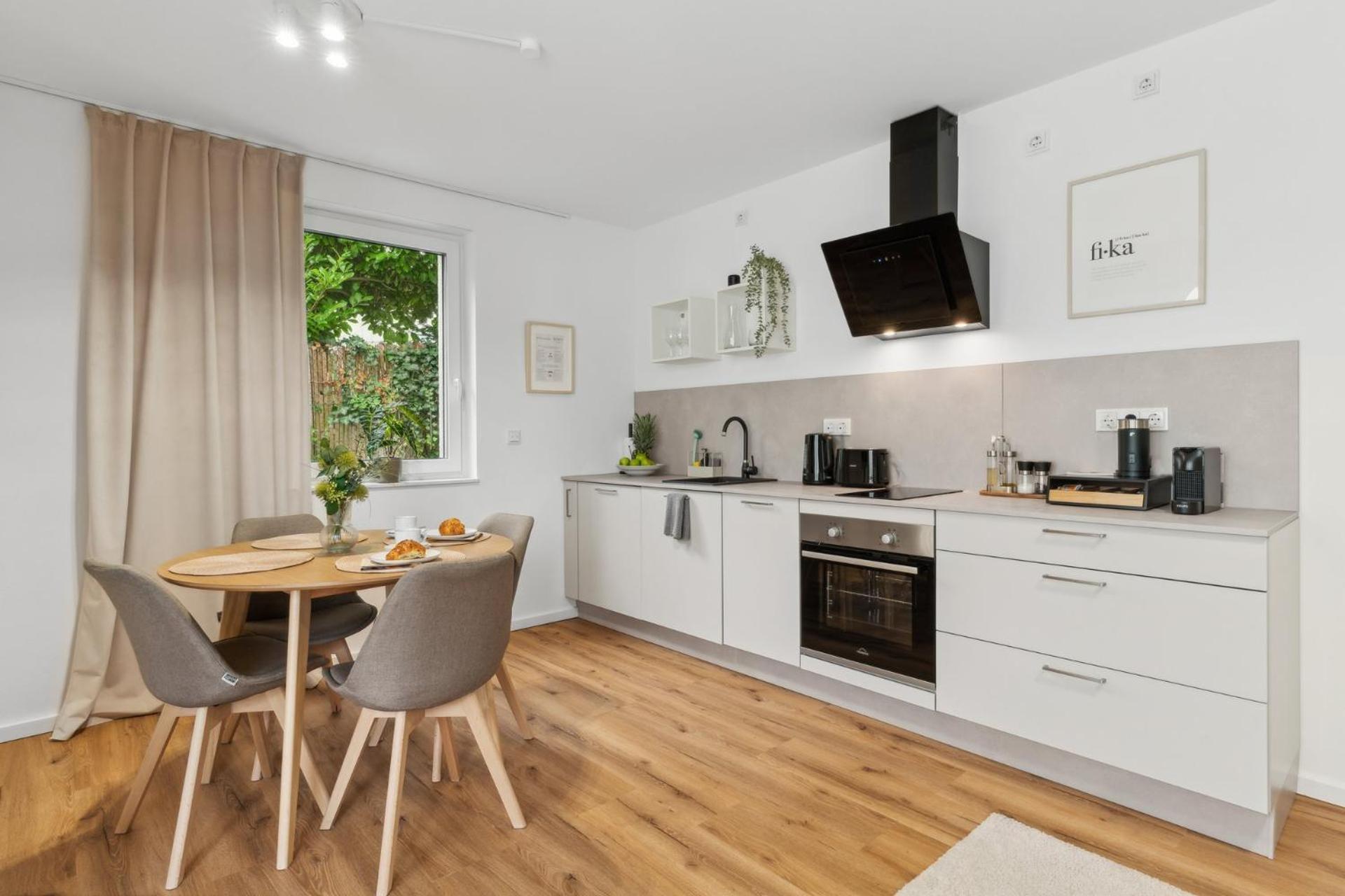 Deluxe Apartment In Bielefeld City Mit Parkplatz Und Balkon Luaran gambar